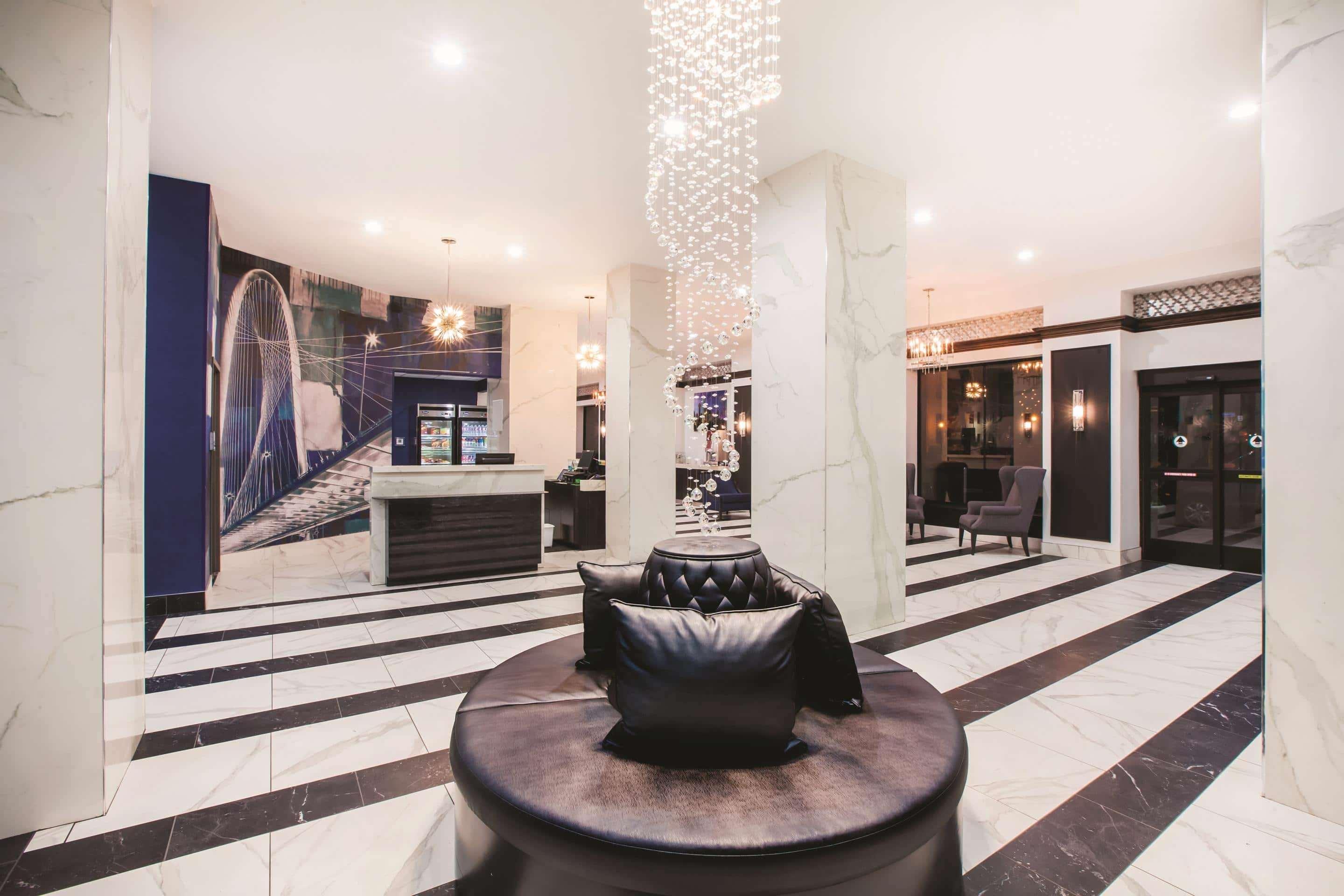 Holiday Inn Express - Dallas Downtown By Ihg Ngoại thất bức ảnh