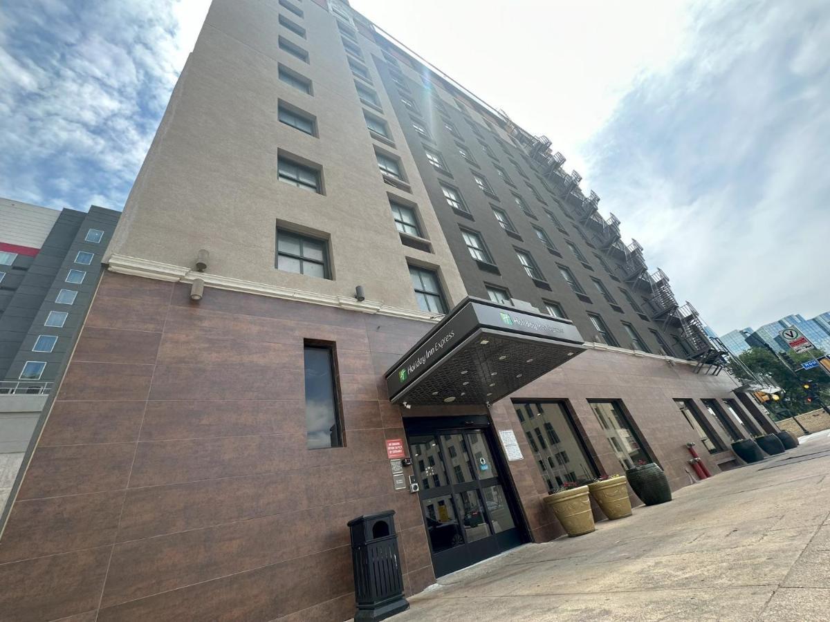 Holiday Inn Express - Dallas Downtown By Ihg Ngoại thất bức ảnh