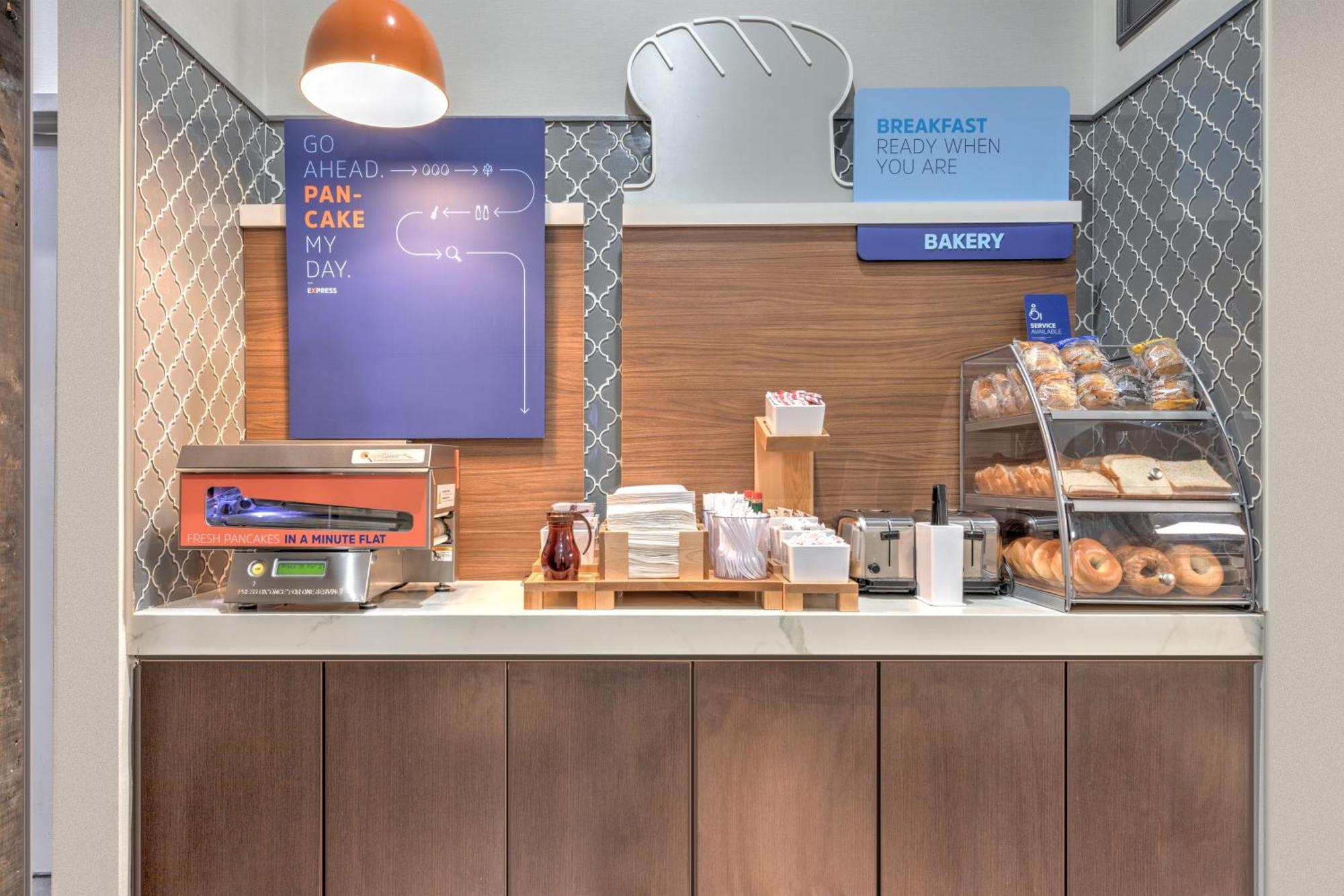 Holiday Inn Express - Dallas Downtown By Ihg Ngoại thất bức ảnh
