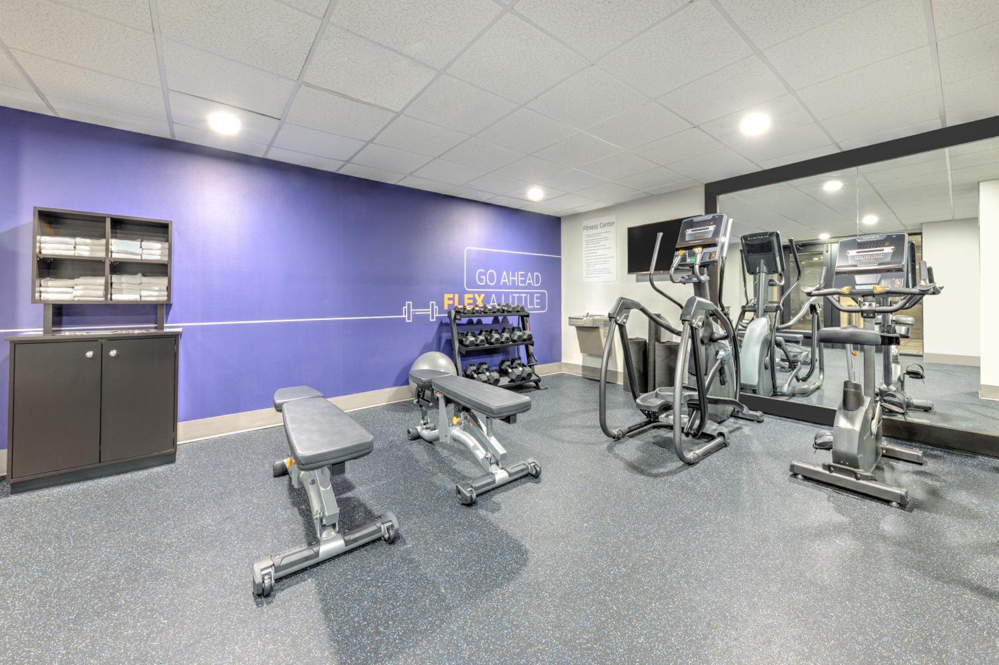 Holiday Inn Express - Dallas Downtown By Ihg Ngoại thất bức ảnh