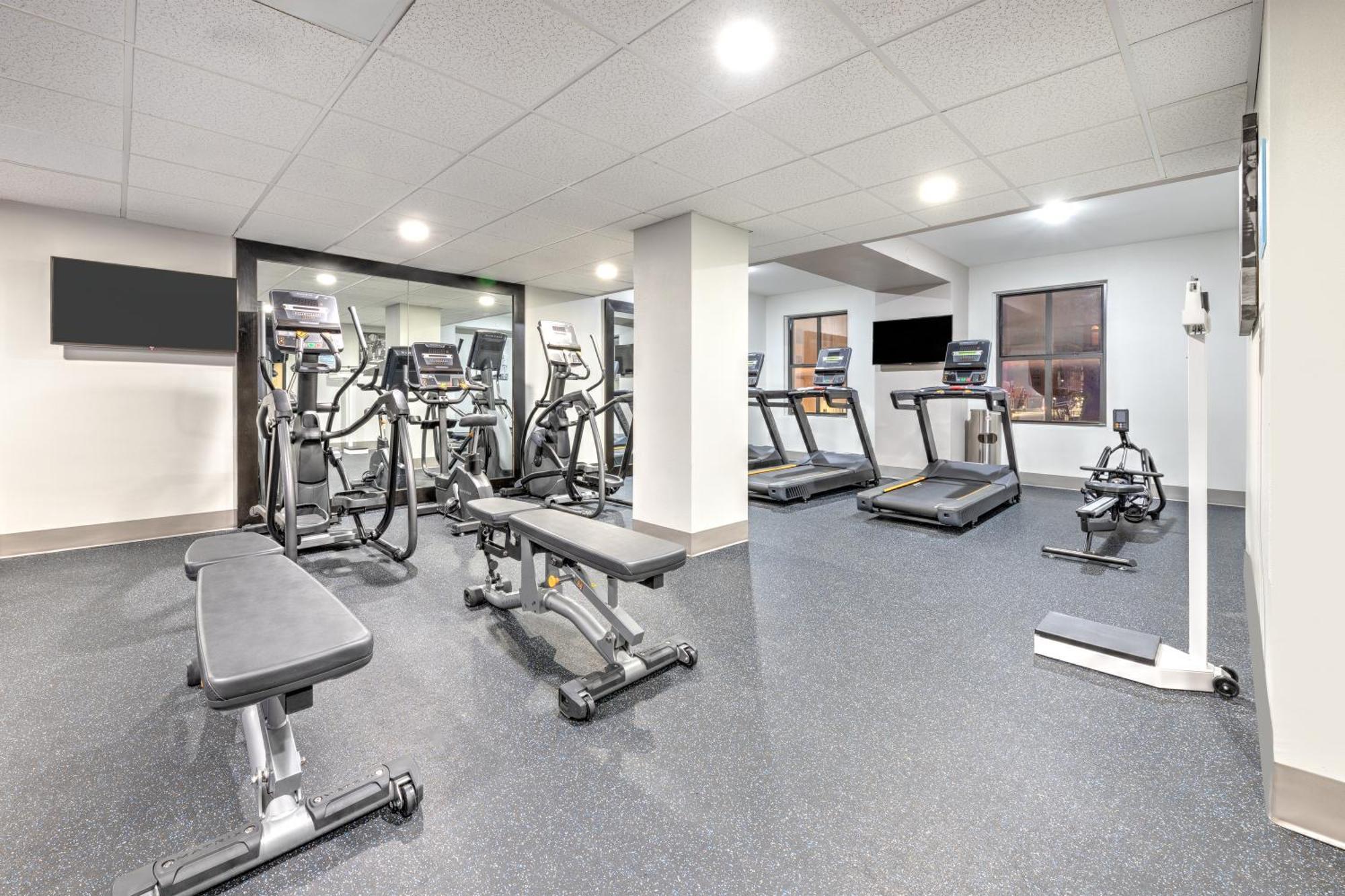 Holiday Inn Express - Dallas Downtown By Ihg Ngoại thất bức ảnh